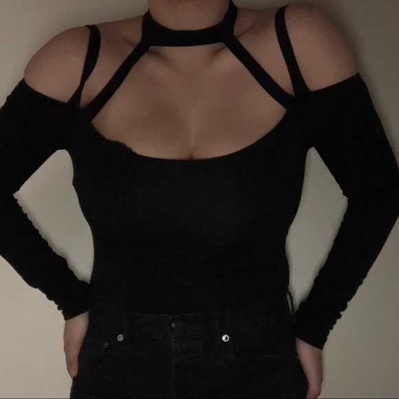 FASHION NOVA Black Bodysuit - Picture 3 of 5